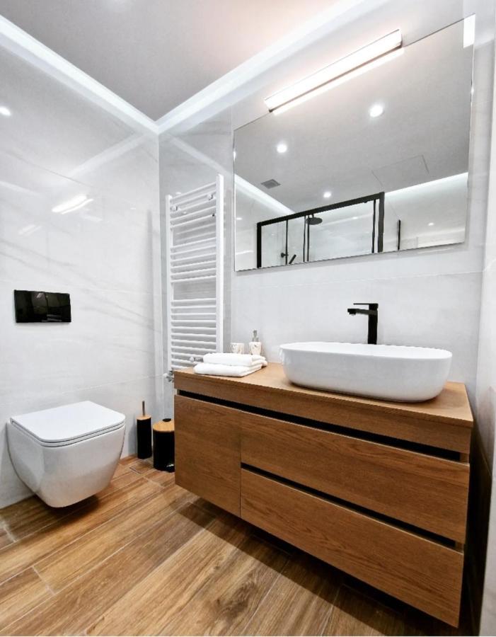 Modern Garden View Apt In Voula, Athens - Luxe 外观 照片