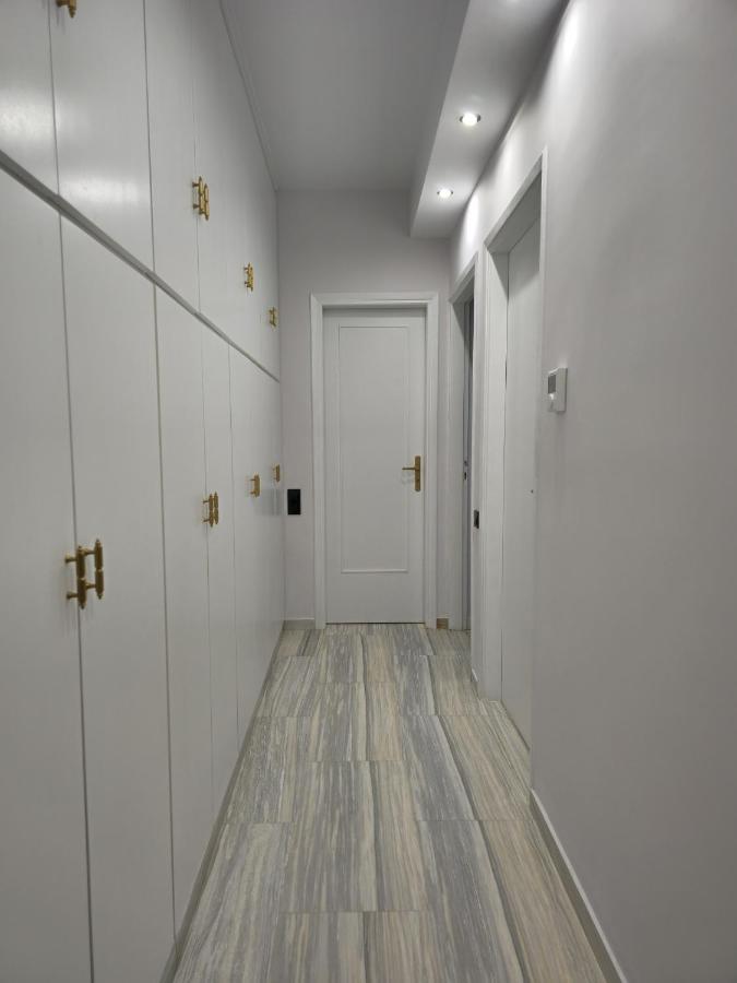 Modern Garden View Apt In Voula, Athens - Luxe 外观 照片